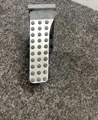 Mercedes-Benz C W206 Accelerator throttle pedal A2233000500