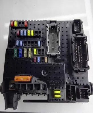 Volvo S60 Comfort/convenience module 28080156 30786646 07W084