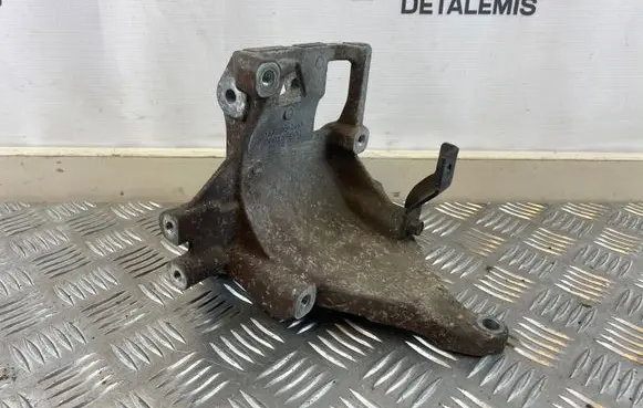 Subaru Forester SG A/C compressor mount bracket 73611SA000 5370035901