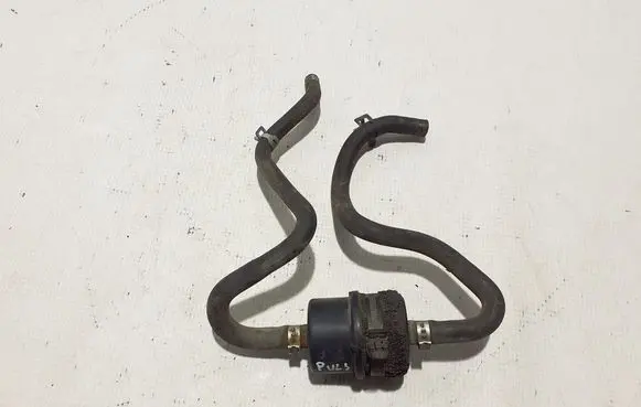 Nissan Pulsar Vacuum valve 223204ED0B