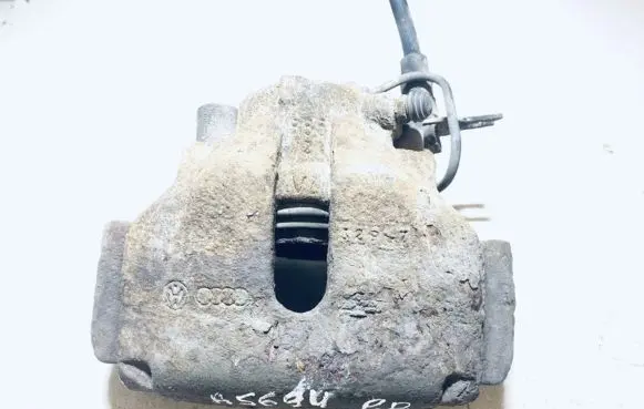 Volkswagen PASSAT B5 Front brake caliper