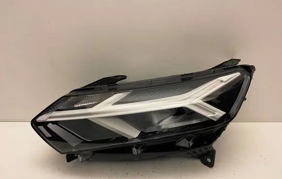 Dacia Sandero III Headlight/headlamp 260602561R 20240407 0024362201