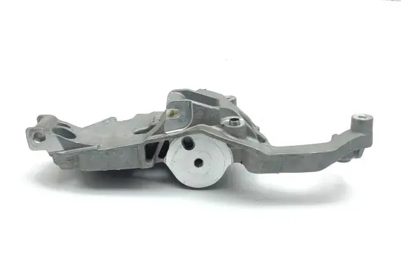 Citroen C5 Aircross Engine mounting bracket 9809714680