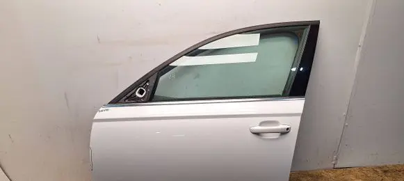 Audi A6 C7 Front door