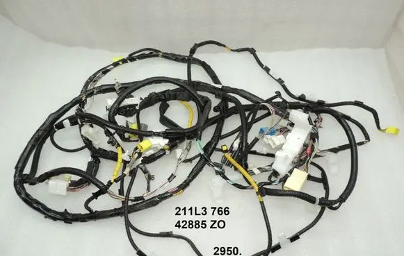 Toyota Avensis T270 Other wiring loom 8216105P90