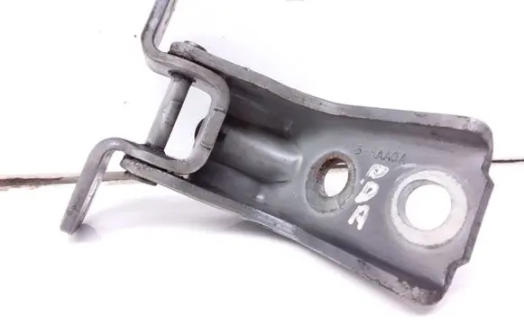 Jaguar S-Type Front door lower hinge 159HAA0A