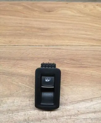 Volkswagen Tiguan Electric window control switch 5NA867255