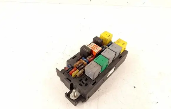 Mercedes-Benz R W251 Fuse box set 1645400672 1645402972