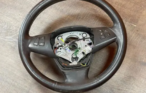 BMW X5 E70 Steering wheel 9239900 28287380 9230009