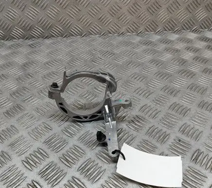 Volvo XC40 Other engine bay part 32208557 32208554