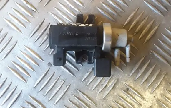 KIA Carens I Turbo solenoid valve 72190316