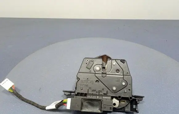 BMW 5 F10 F11 Tailgate/trunk/boot lock/catch/latch 9129351