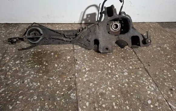 Volvo V60 Rear wheel hub