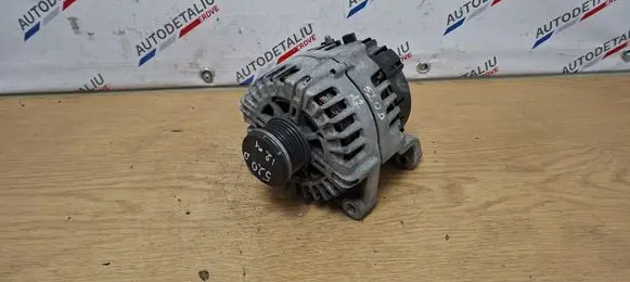 BMW 5 F10 F11 Generator/alternator 8507625