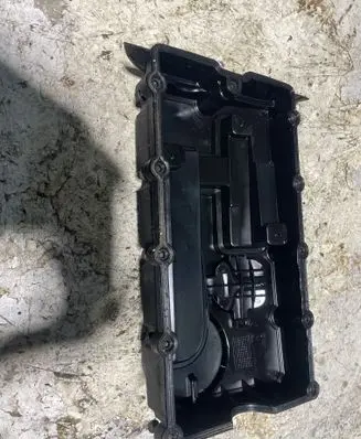 Rocker cam cover