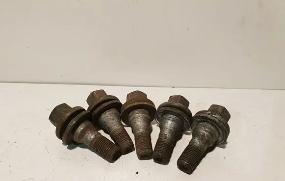 Peugeot 3008 II Nuts/bolts 9817024580 540567