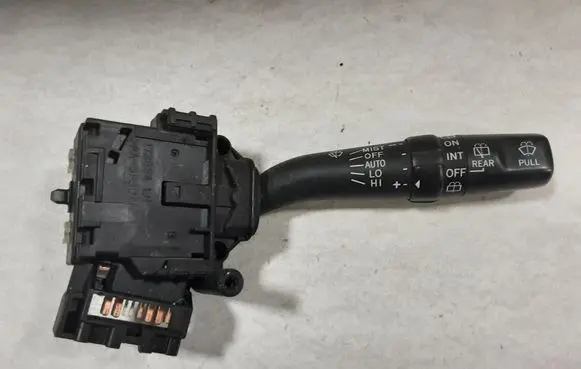 Toyota Corolla Verso AR10 Wiper switch 173654