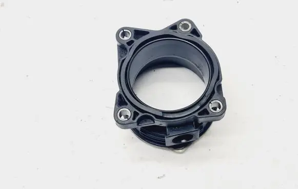 Mercedes-Benz E W211 Intercooler pipe mounting bracket A6420900144 6420900144