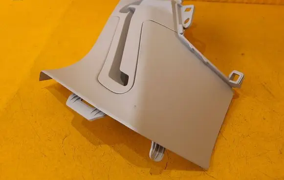 Volvo V60 (B) pillar trim (top) 32132032 32132034