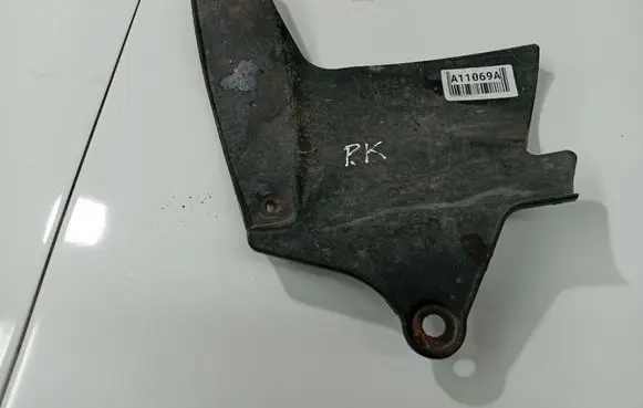 Toyota Previa (XR30, XR40) II Other exterior part 5373728020 53737-28020