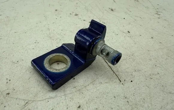 Volkswagen Golf VIII Rear door upper hinge 