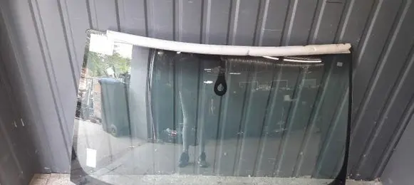 Audi A4 Allroad B8 Front windscreen/windshield window 