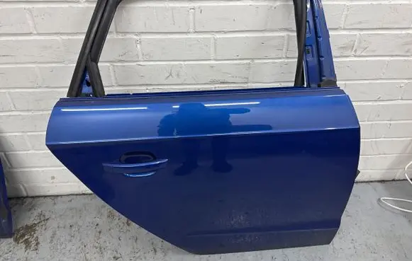 Audi A3 S3 8V Rear door