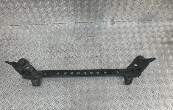 Opel Insignia B Bottom radiator support slam panel DG9745