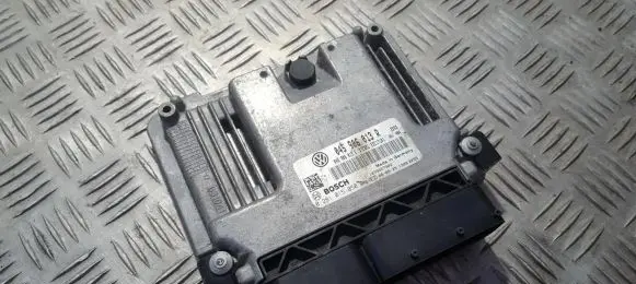 Skoda Fabia Mk2 (5J) Engine control unit/module 045906013r