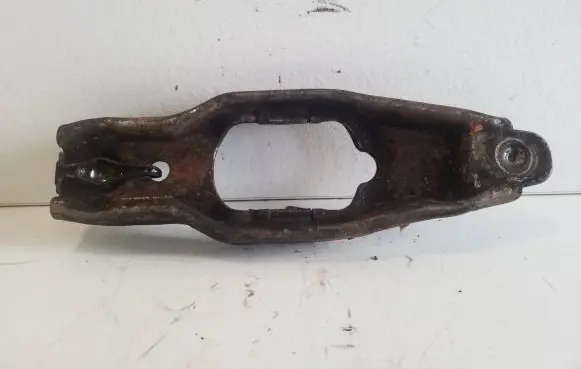 Volkswagen PASSAT B6 Clutch release arm fork 