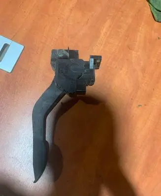 Iveco Daily 35 - 40.10 Brake pedal PA66GF30