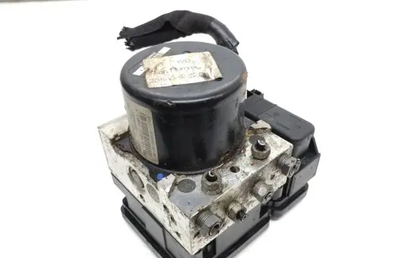 Ford Focus ABS Pump BV612C405AG