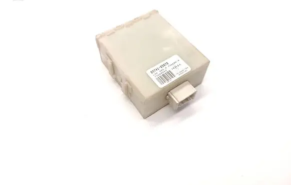 Toyota Avensis T250 Door control unit/module 8974105070 89741-05070