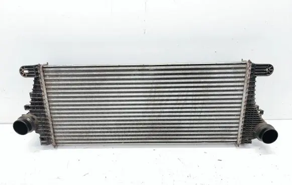Opel Insignia B Intercooler radiator 84208076 GB198003