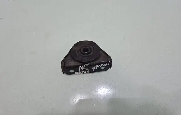 Nissan Murano Z52 Radiator mount bracket 
