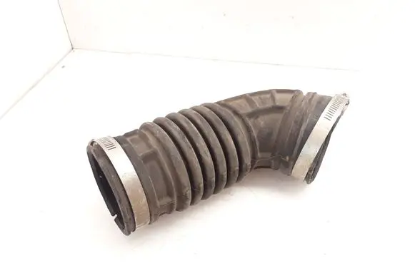 Nissan Navara D23 Air intake duct part 165764JA1A