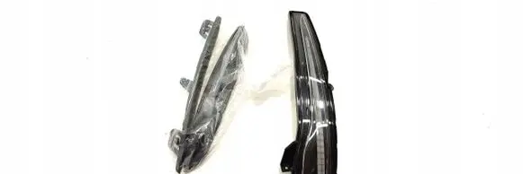Mercedes-Benz AMG GT R190 C190 Mirror indicator light A0999064601