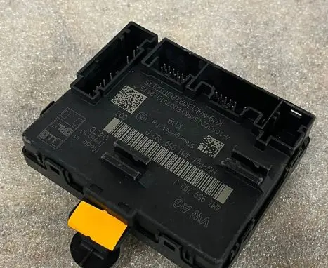 Audi Q7 4M Door control unit/module 4M1959792J