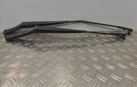Audi A3 S3 8P Front wiper blade arm 8P1955409B