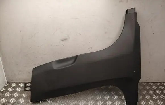 BMW 5 G60 G61 (B) pillar trim (bottom) 5B31009
