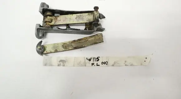 Mercedes-Benz COMPAKT W115 Front door check strap stopper 1087230027