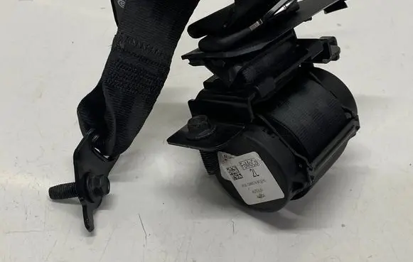 Ford Mustang VI Rear seatbelt JR3BC699D74BF
