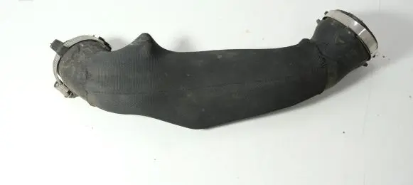 Audi A8 S8 D3 4E Intercooler hose/pipe 4E0145737M