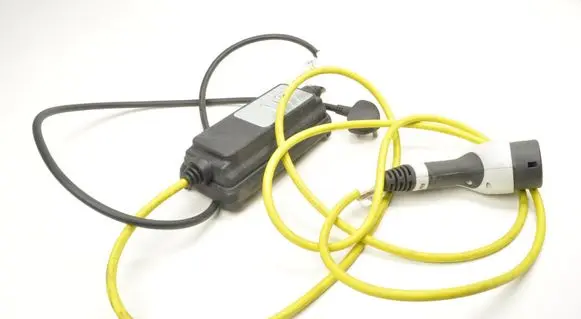BMW i3 Battery charger (optional) 7827897