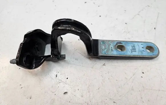 Mercedes-Benz ML W166 Tailgate/trunk/boot hinge A1667400137