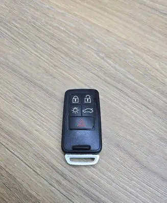 Volvo S80 Ignition key/card 