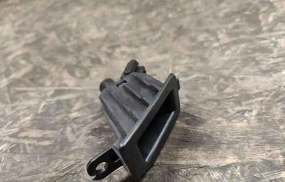 Mazda CX-9 Air quality sensor TD11642A2
