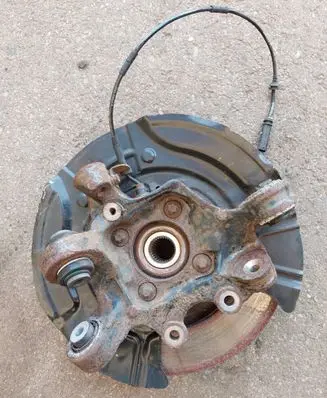 BMW X3 F25 Rear wheel hub