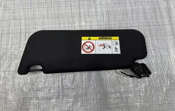 Sun visor