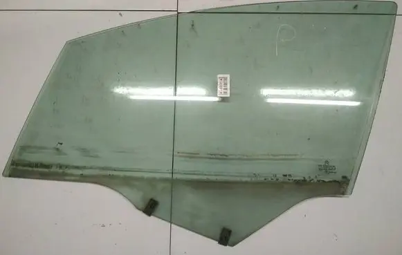 Citroen C4 I Front door window glass four-door as2